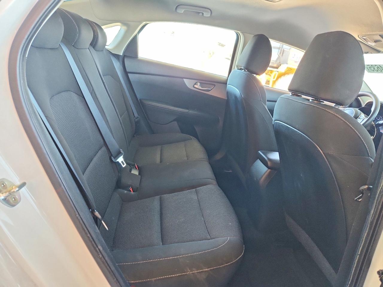 2020 KIA FORTE LXS photo 28