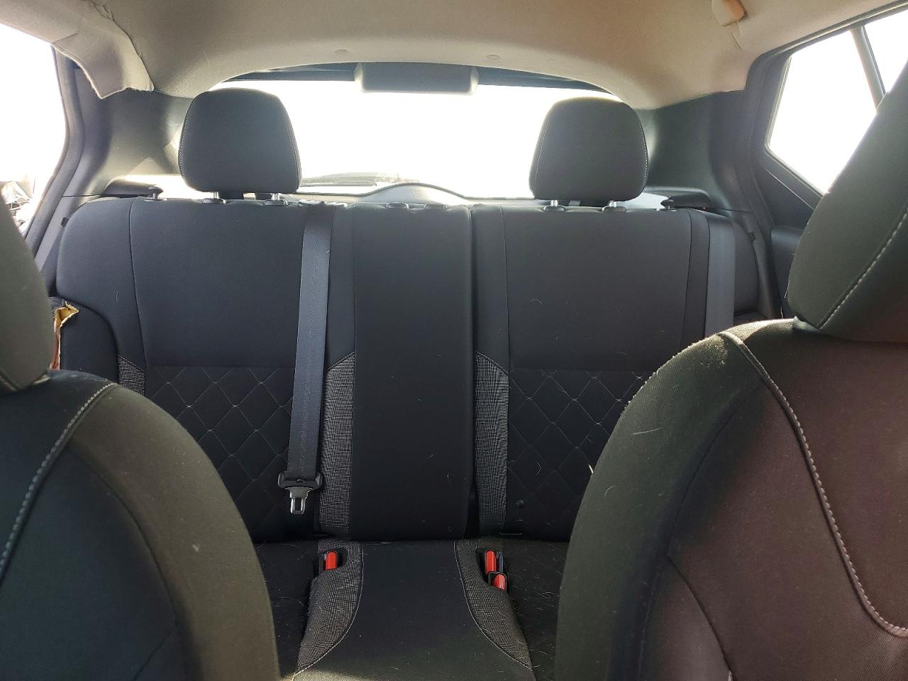 2020 NISSAN KICKS photo 10