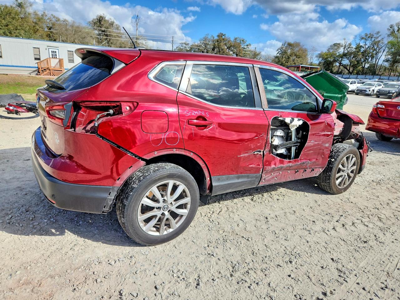 2020 NISSAN ROGUE SPORT S photo 5