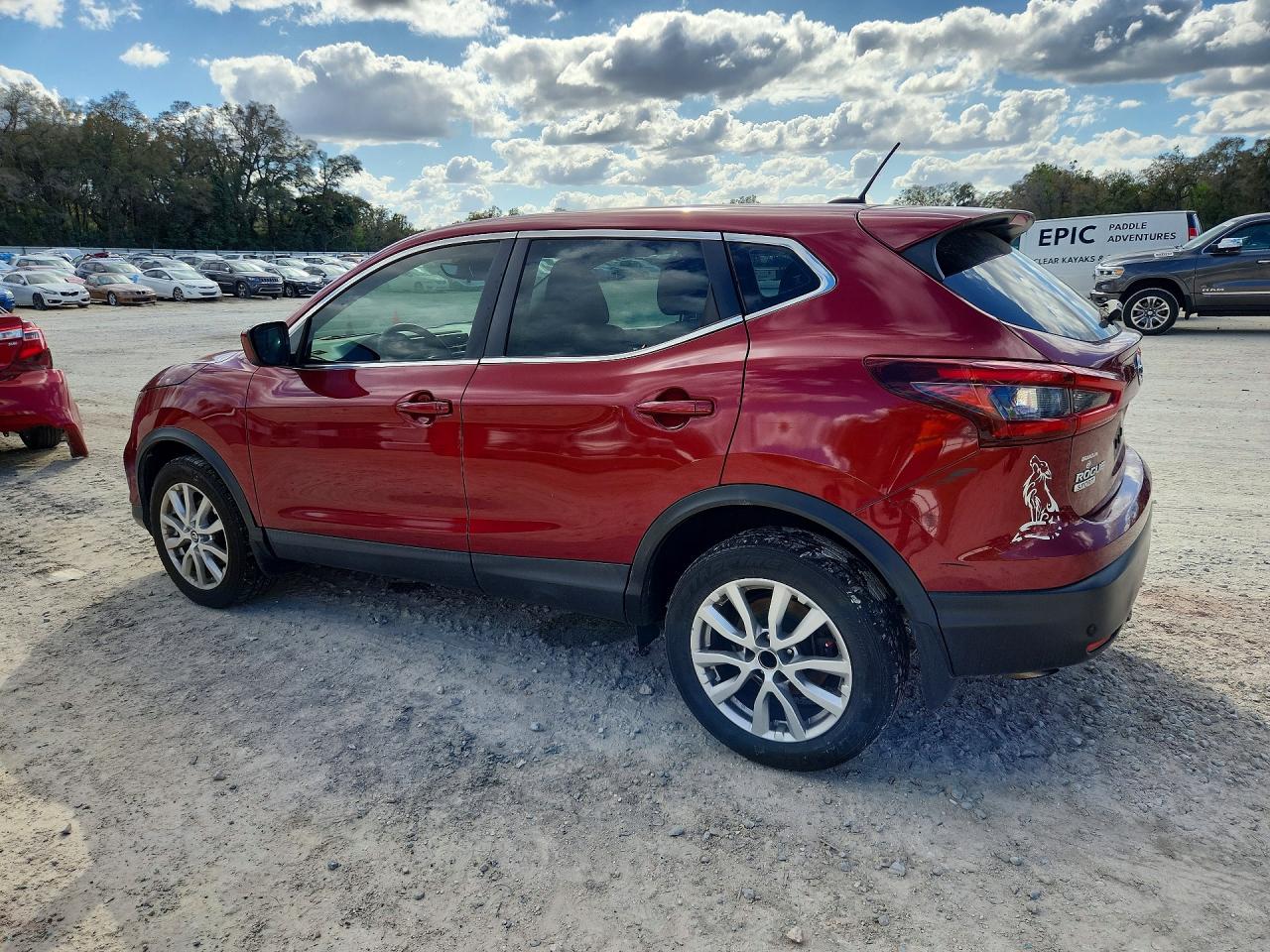 2020 NISSAN ROGUE SPORT S photo 3