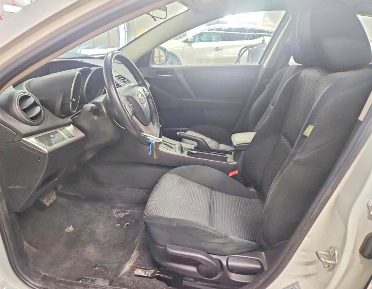 2013 MAZDA 3 I photo 7