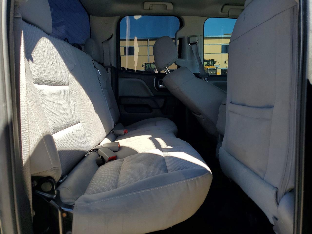 2016 CHEVROLET SILVERADO C1500 photo 28