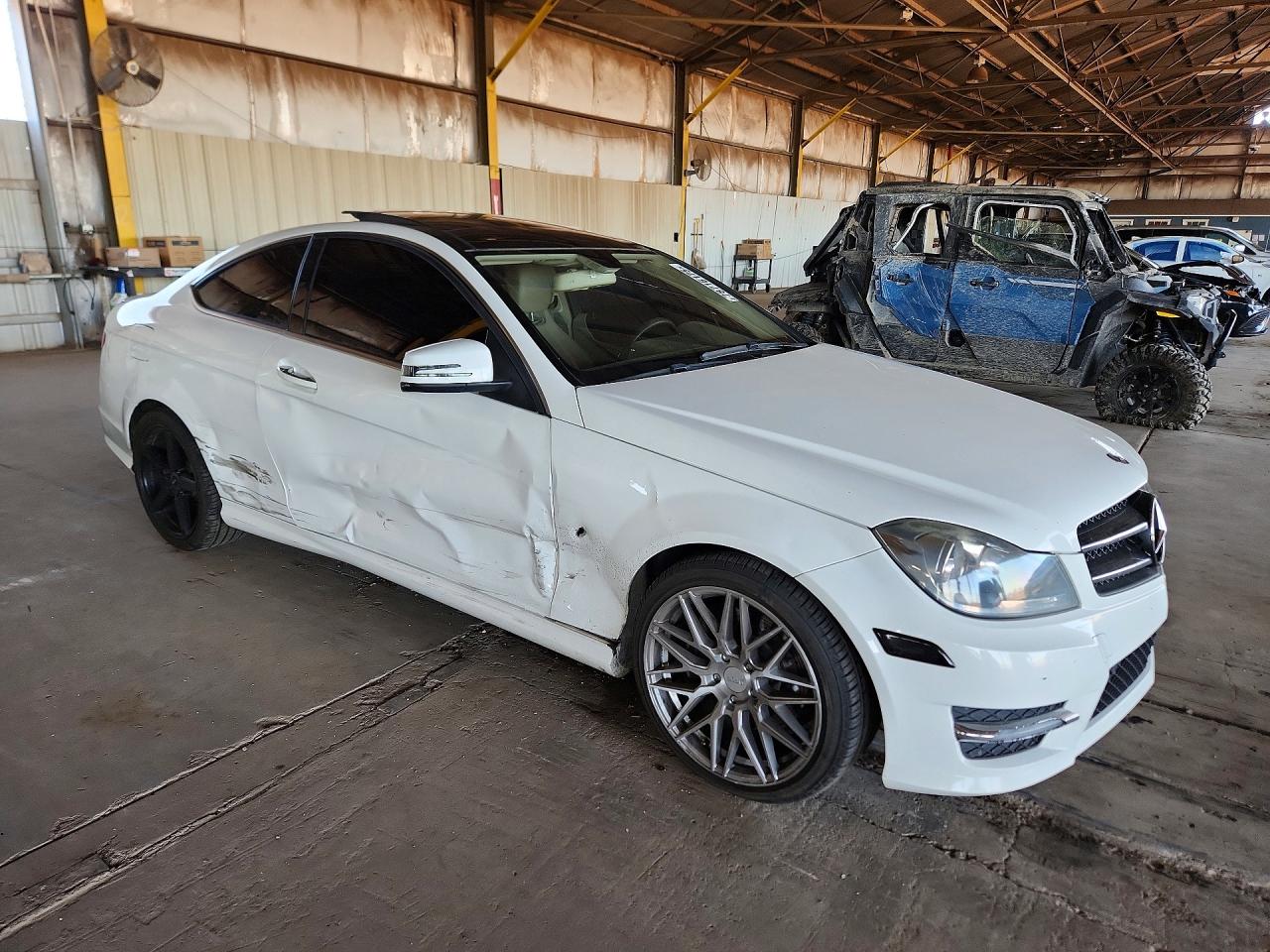 2015 MERCEDES-BENZ C 350 photo 7