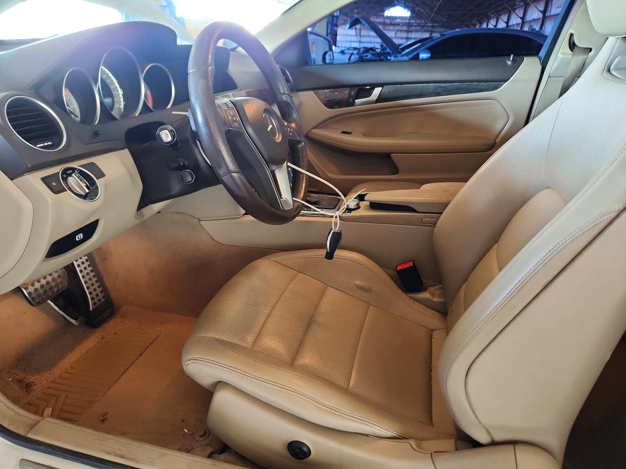 2015 MERCEDES-BENZ C 350 photo 13