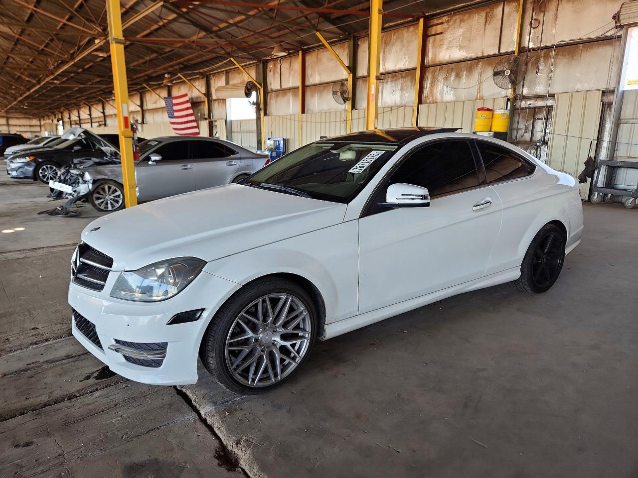 2015 MERCEDES-BENZ C
