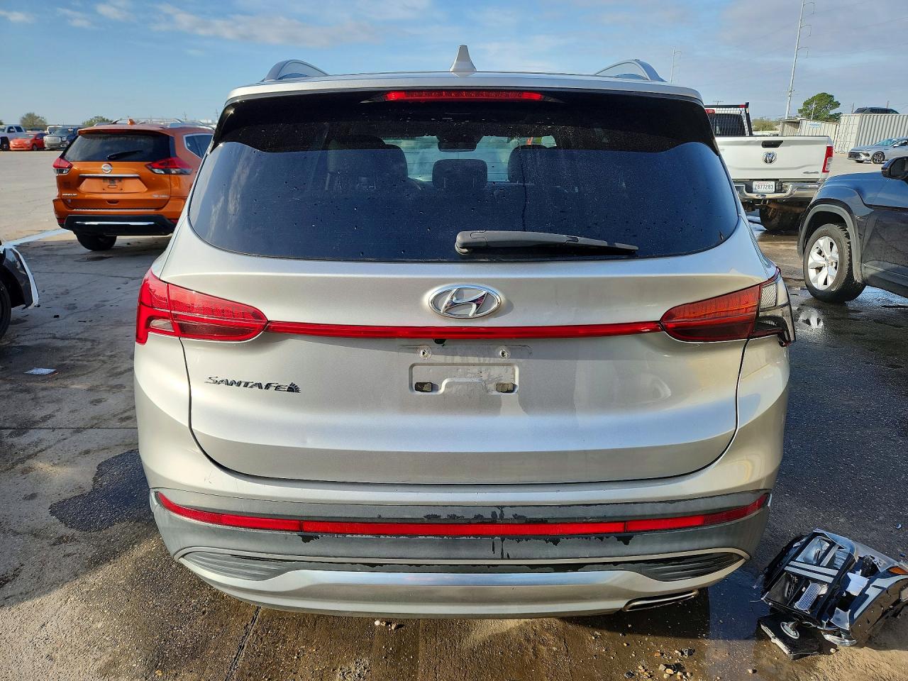 2022 HYUNDAI SANTA FE SEL photo 6