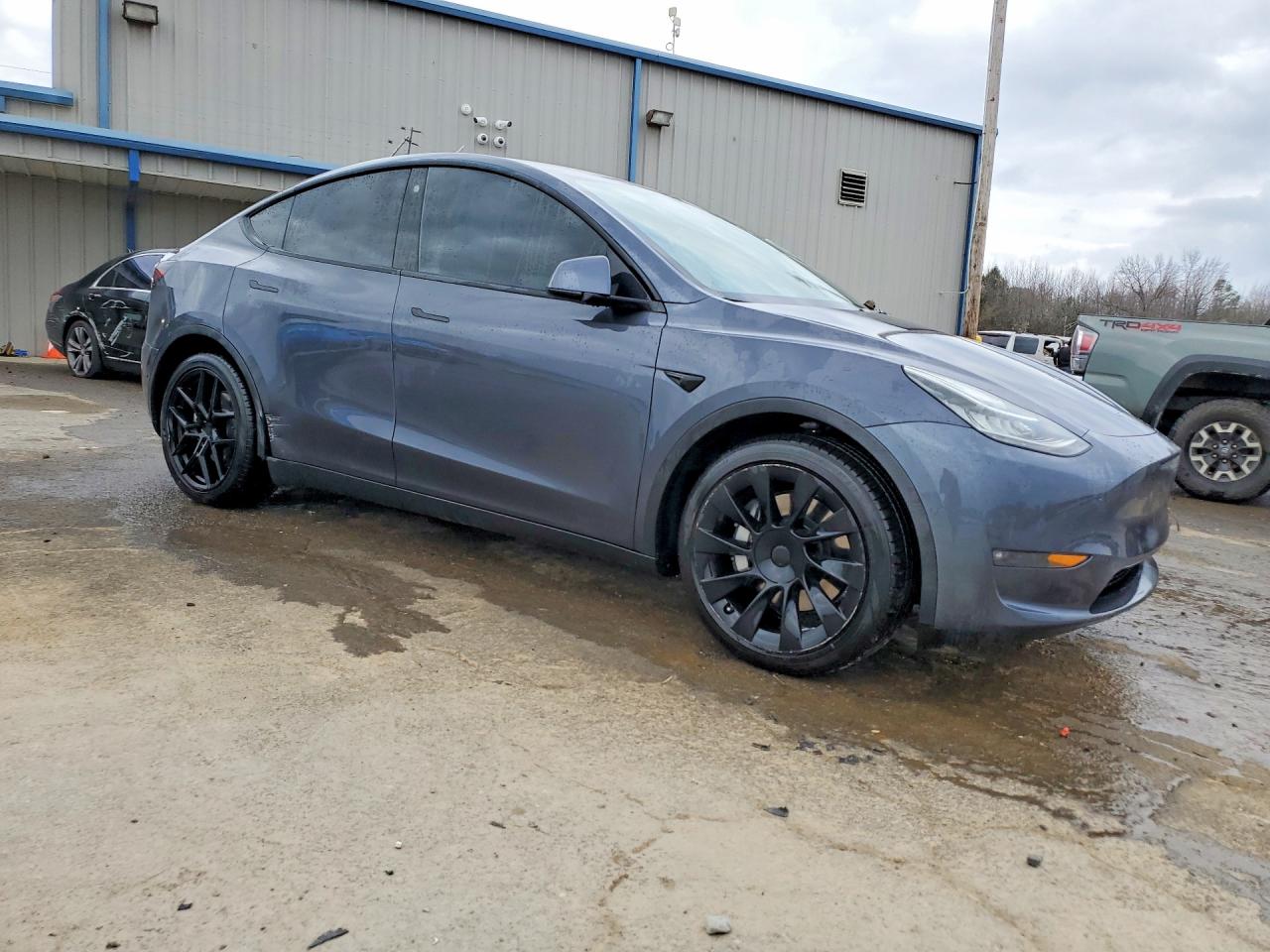 2021 TESLA MODEL Y photo 4