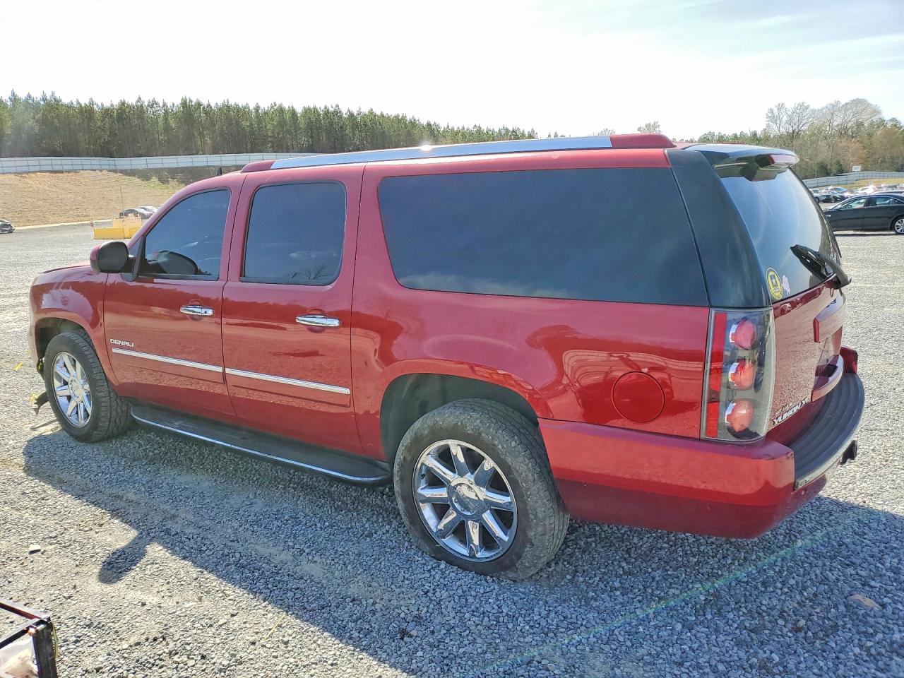 2014 GMC YUKON XL DENALI photo 3