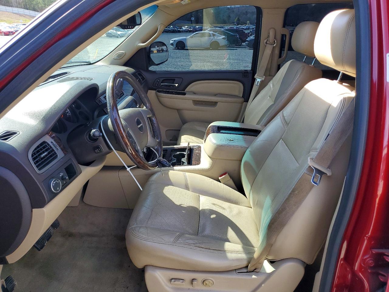 2014 GMC YUKON XL DENALI photo 13
