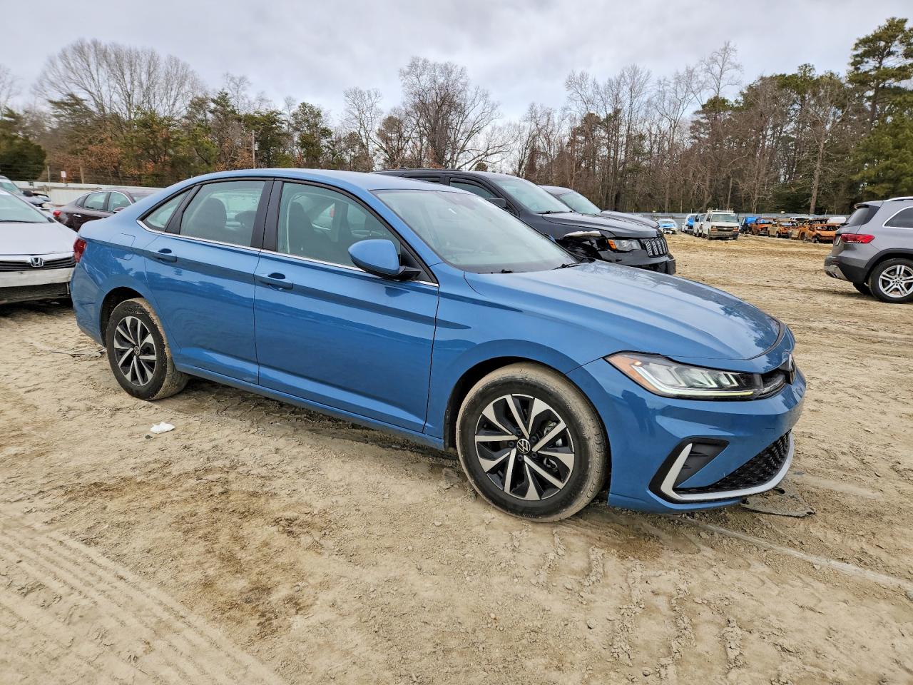 2025 VOLKSWAGEN JETTA S photo 7