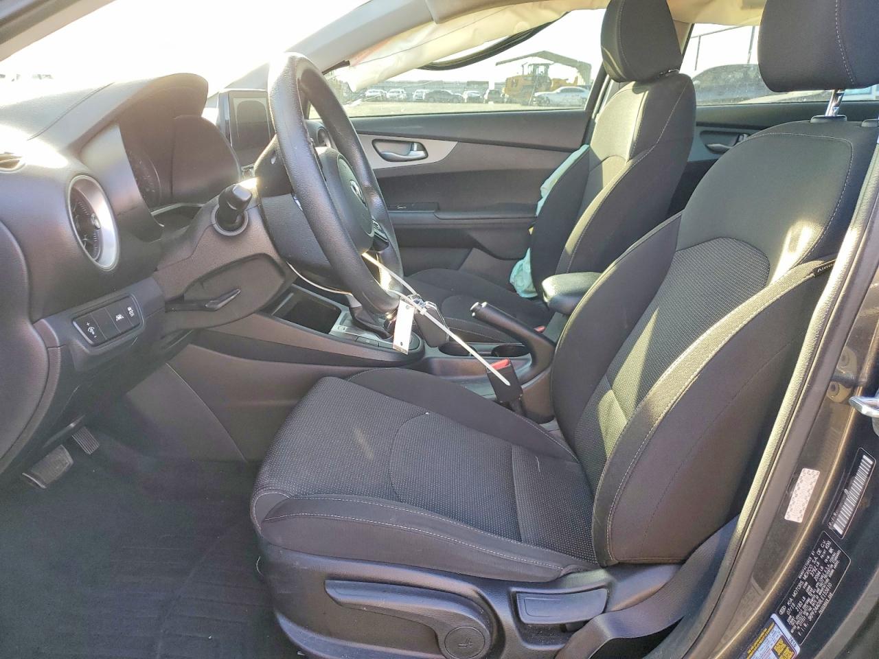 2020 KIA FORTE LXS photo 13