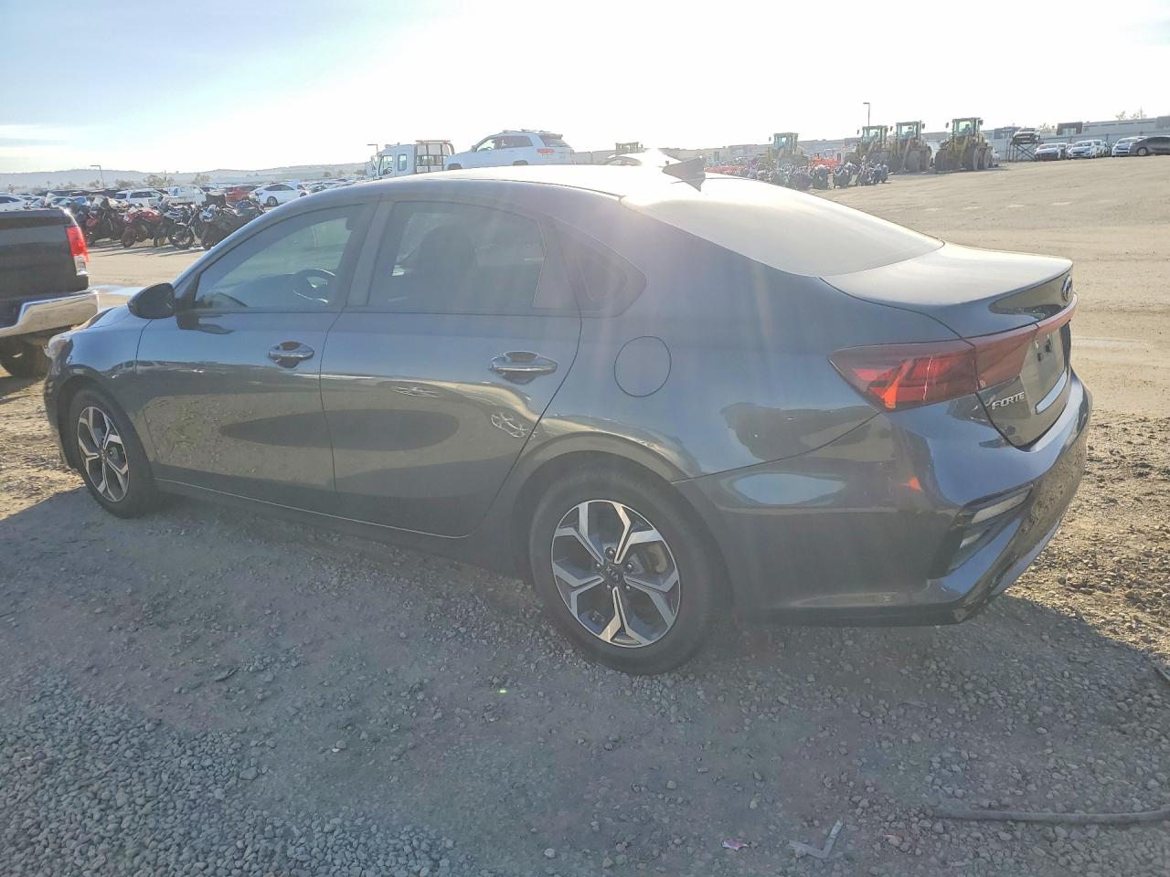 2020 KIA FORTE LXS photo 3