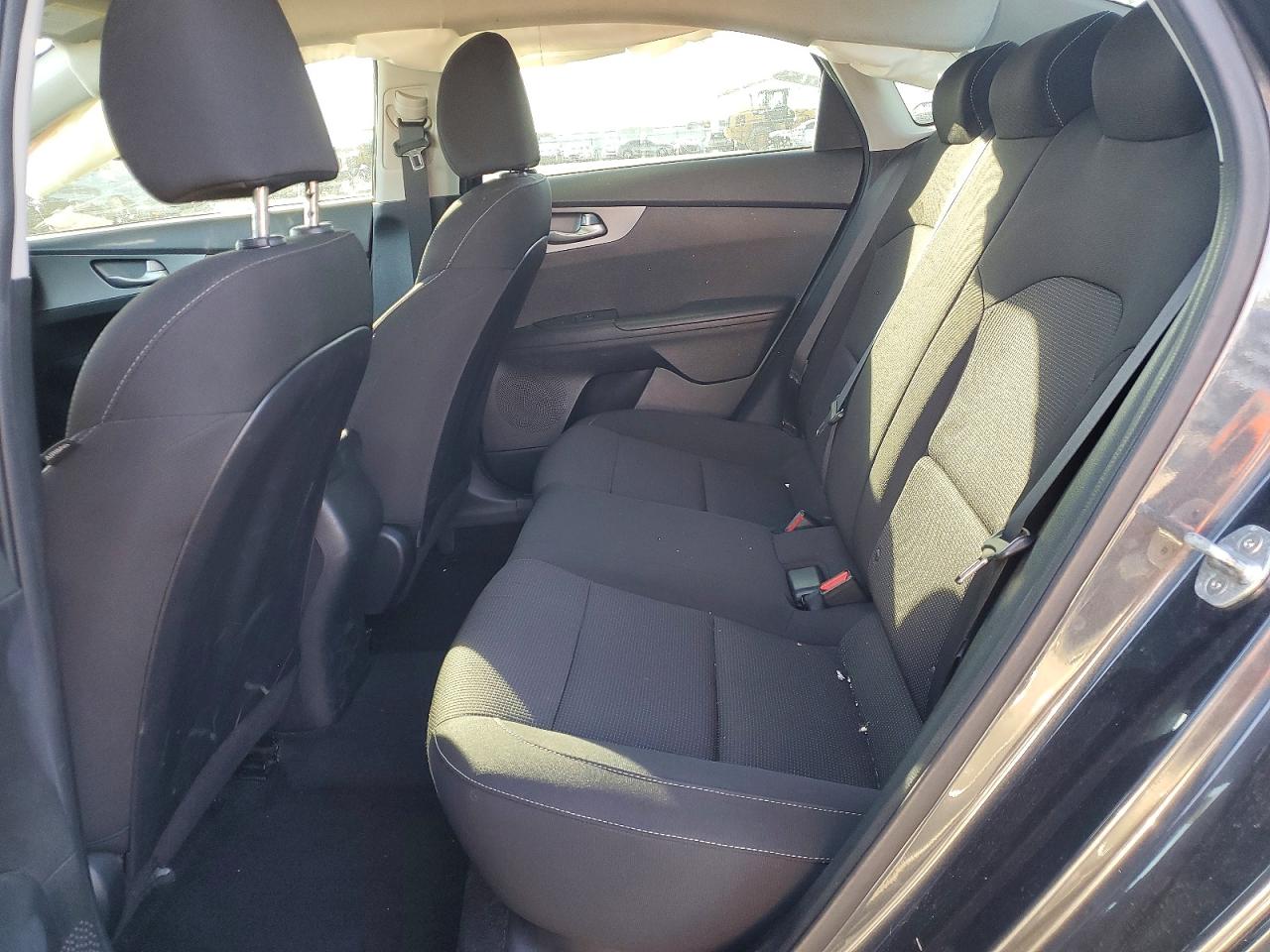 2020 KIA FORTE LXS photo 19