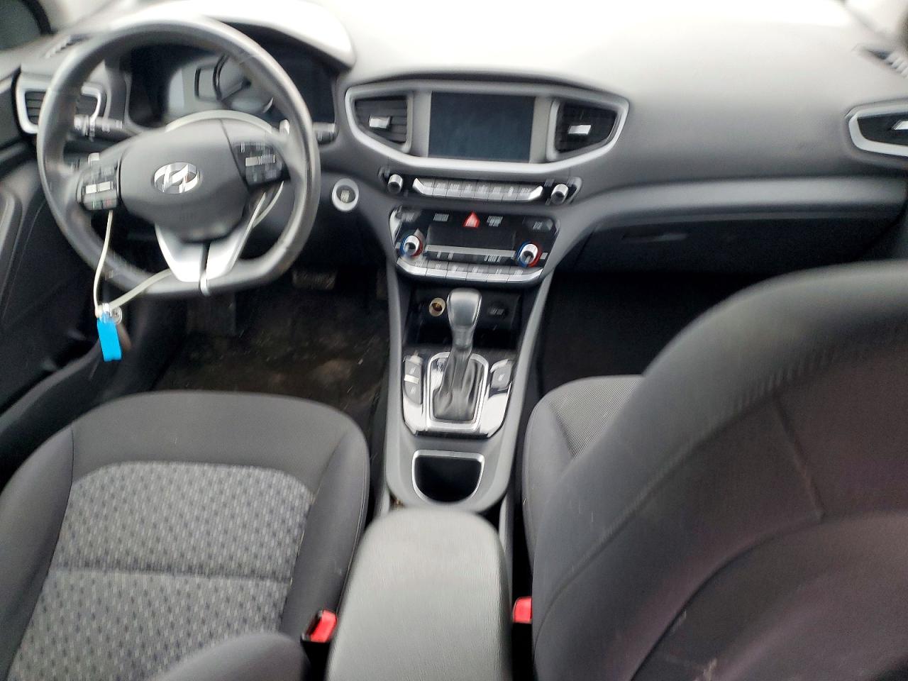2019 HYUNDAI IONIQ photo 8