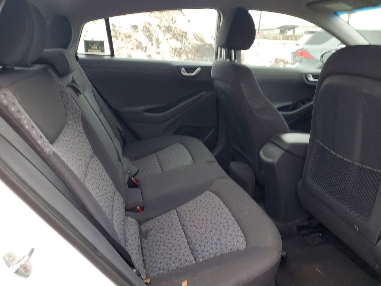 2019 HYUNDAI IONIQ photo 10