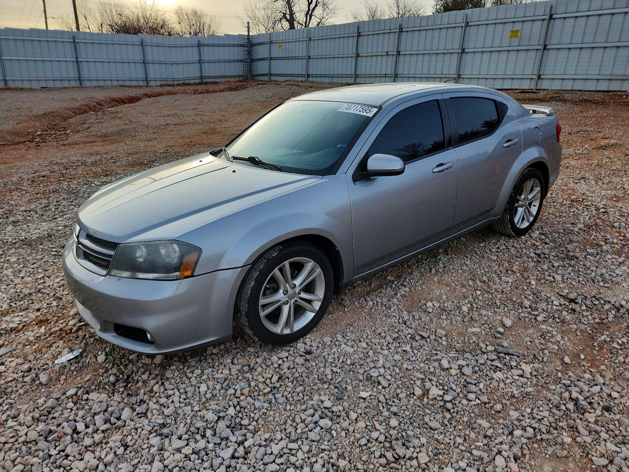 2013 DODGE AVENGER