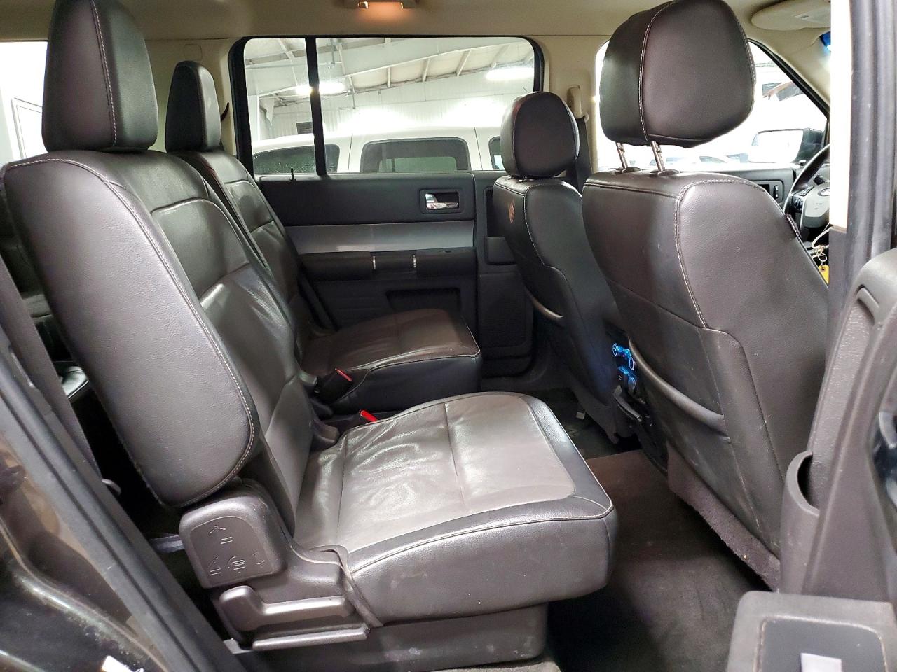 2015 FORD FLEX LIMITED photo 21