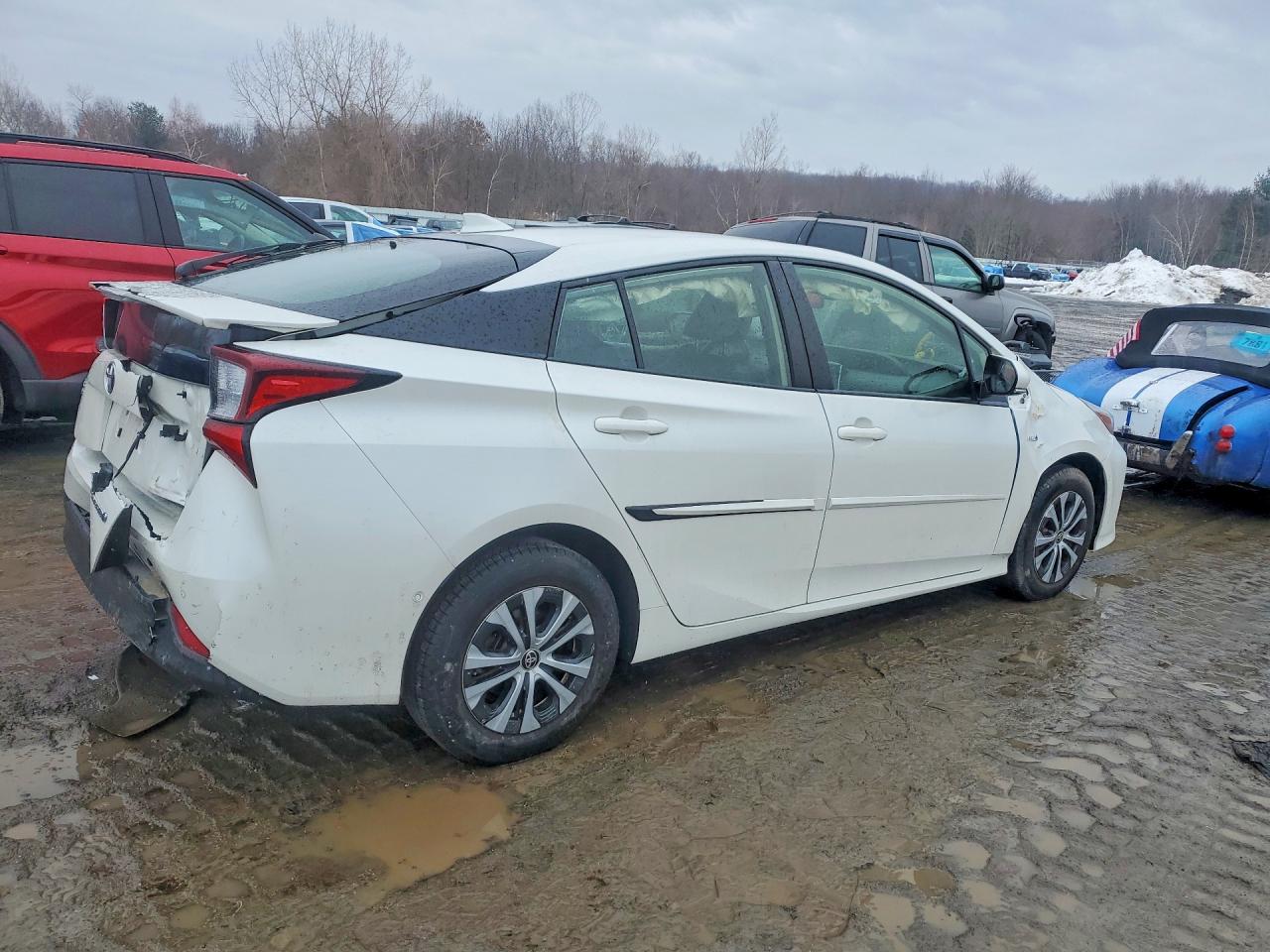 2019 TOYOTA PRIUS LE AWD-E photo 3