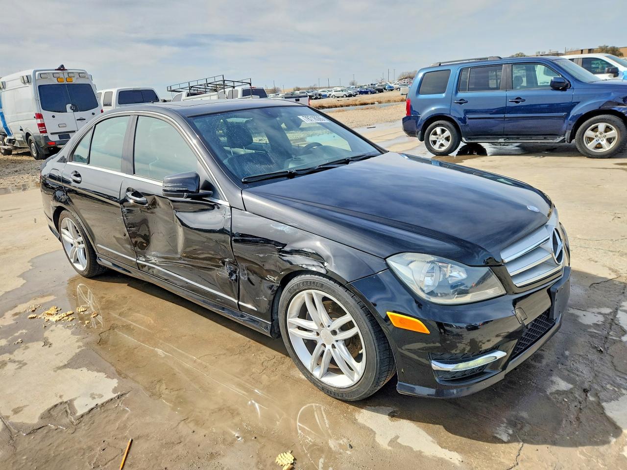 2013 MERCEDES-BENZ C 250 photo 4