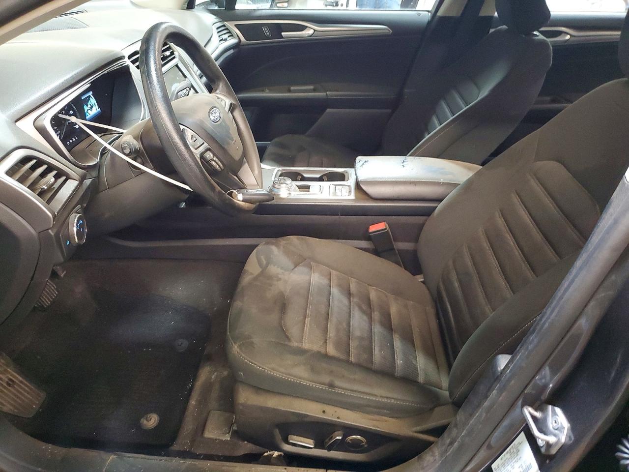 2019 FORD FUSION SE photo 7