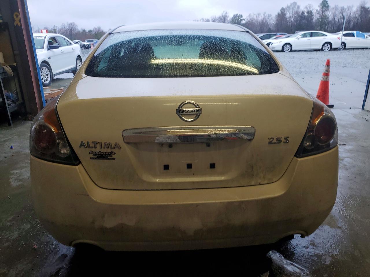 2011 NISSAN ALTIMA BASE photo 6