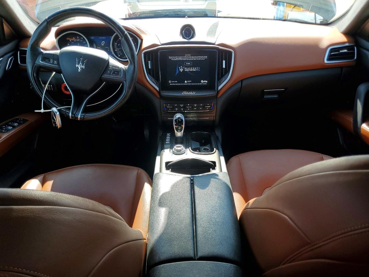 2018 MASERATI GHIBLI photo 15