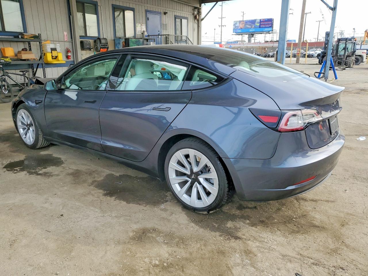 2023 TESLA MODEL 3 photo 3