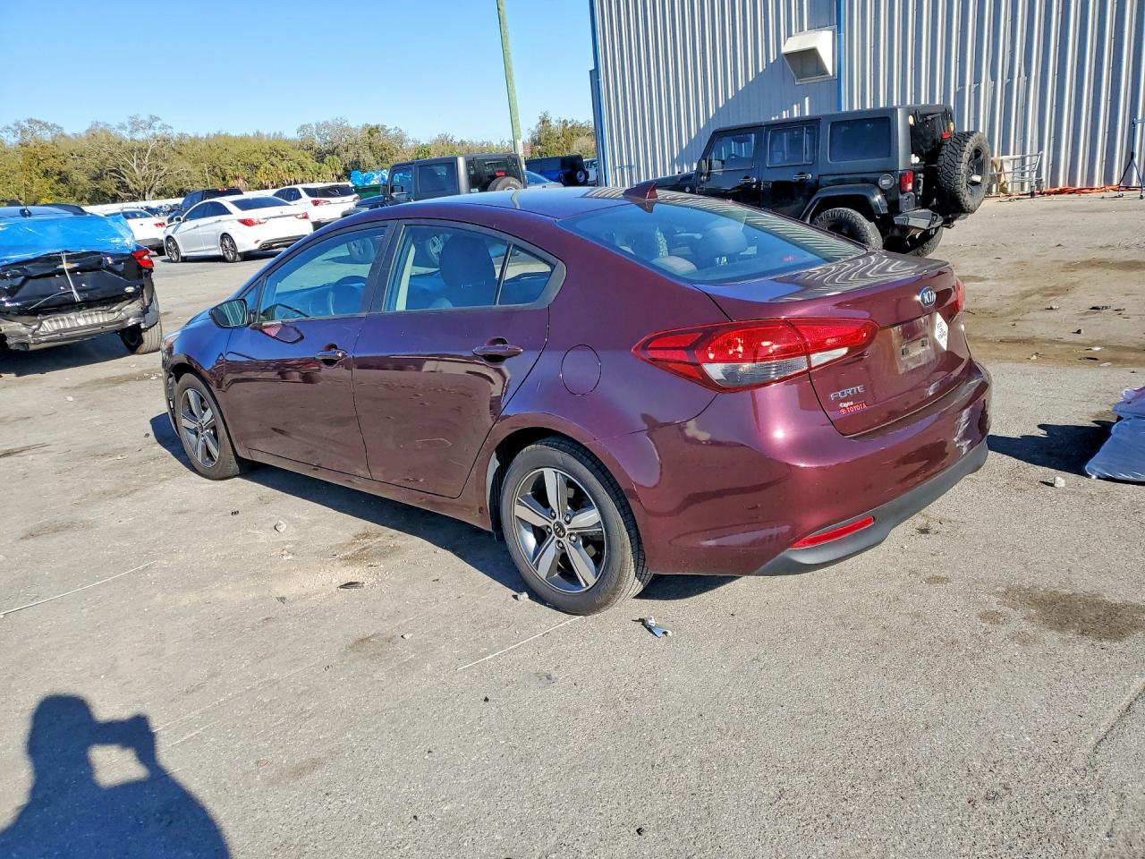 2018 KIA FORTE LX photo 2