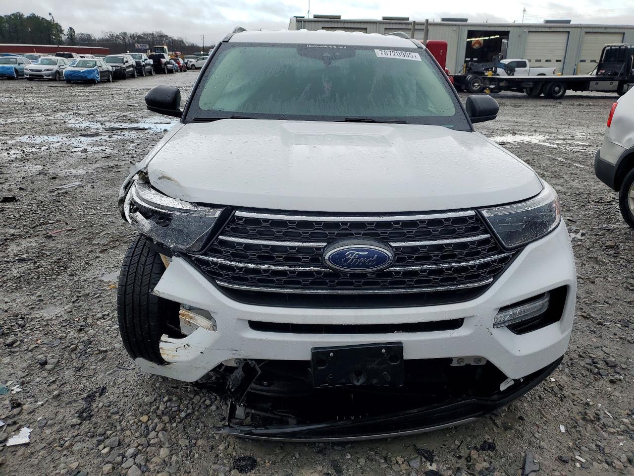 2023 FORD EXPLORER XLT photo 9