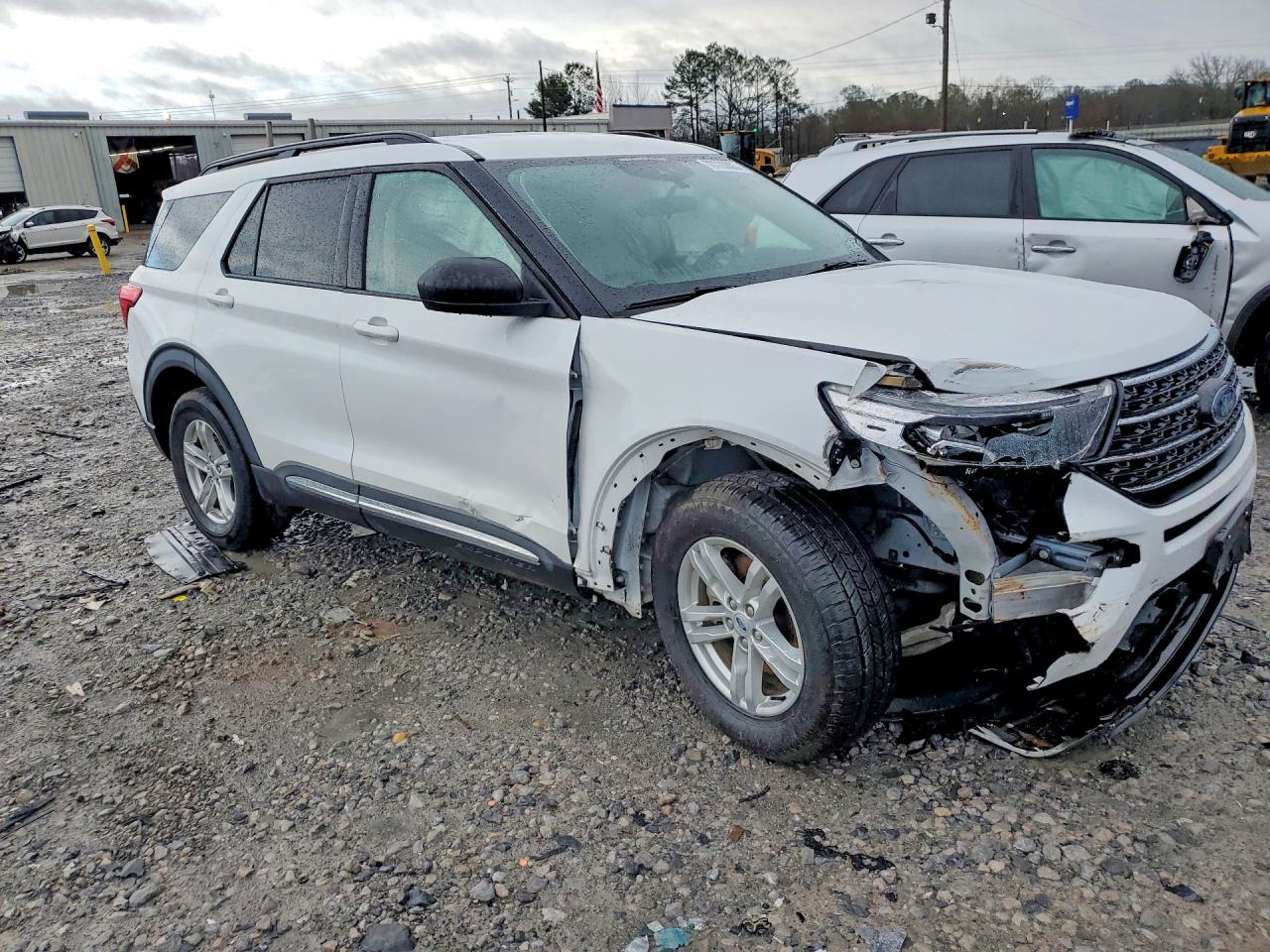 2023 FORD EXPLORER XLT photo 7