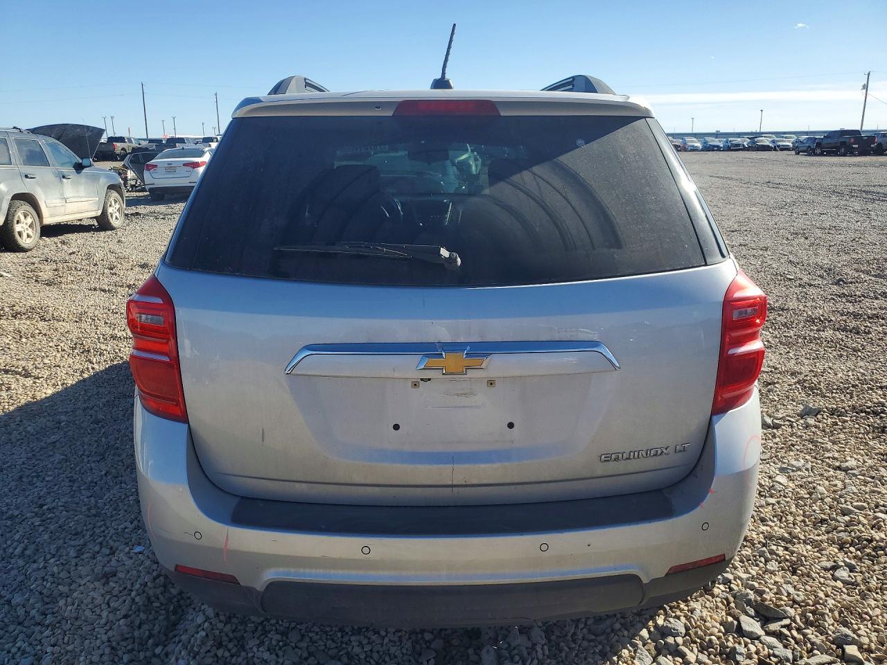 2016 CHEVROLET EQUINOX LT photo 11