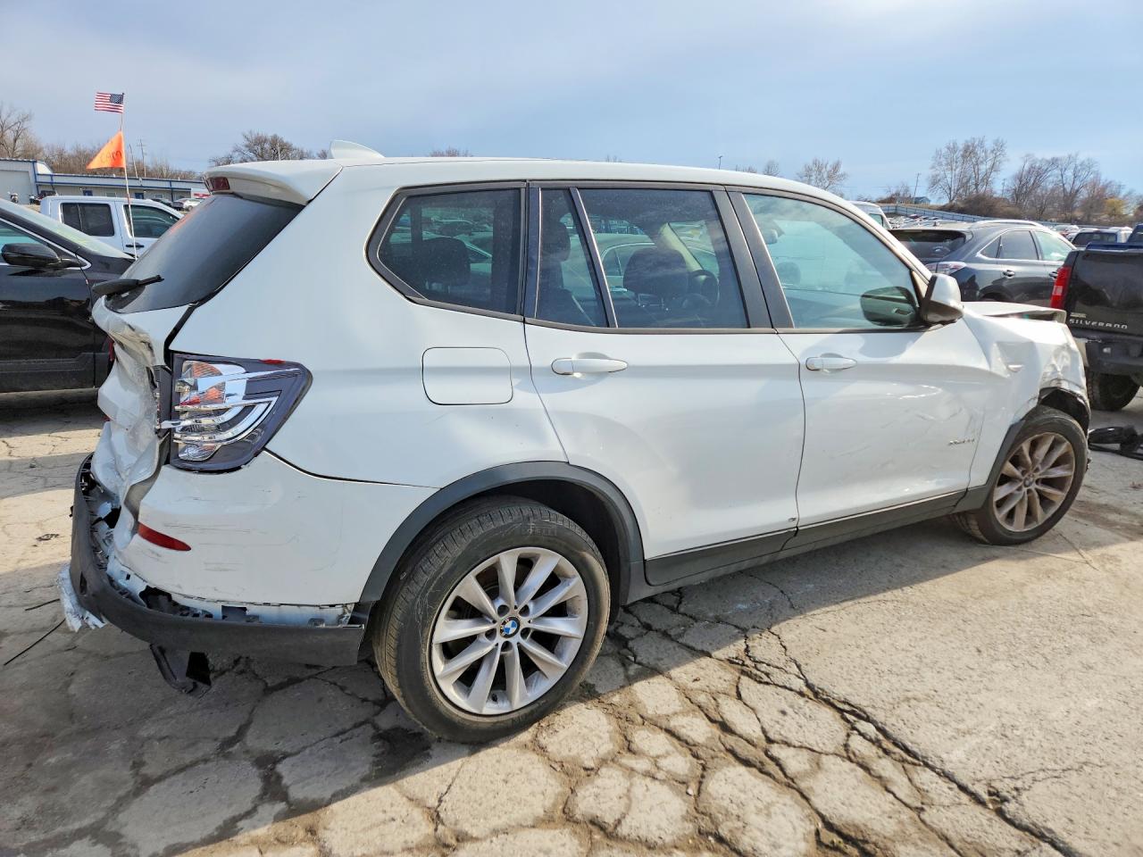 2013 BMW X3 XDRIVE28I photo 3