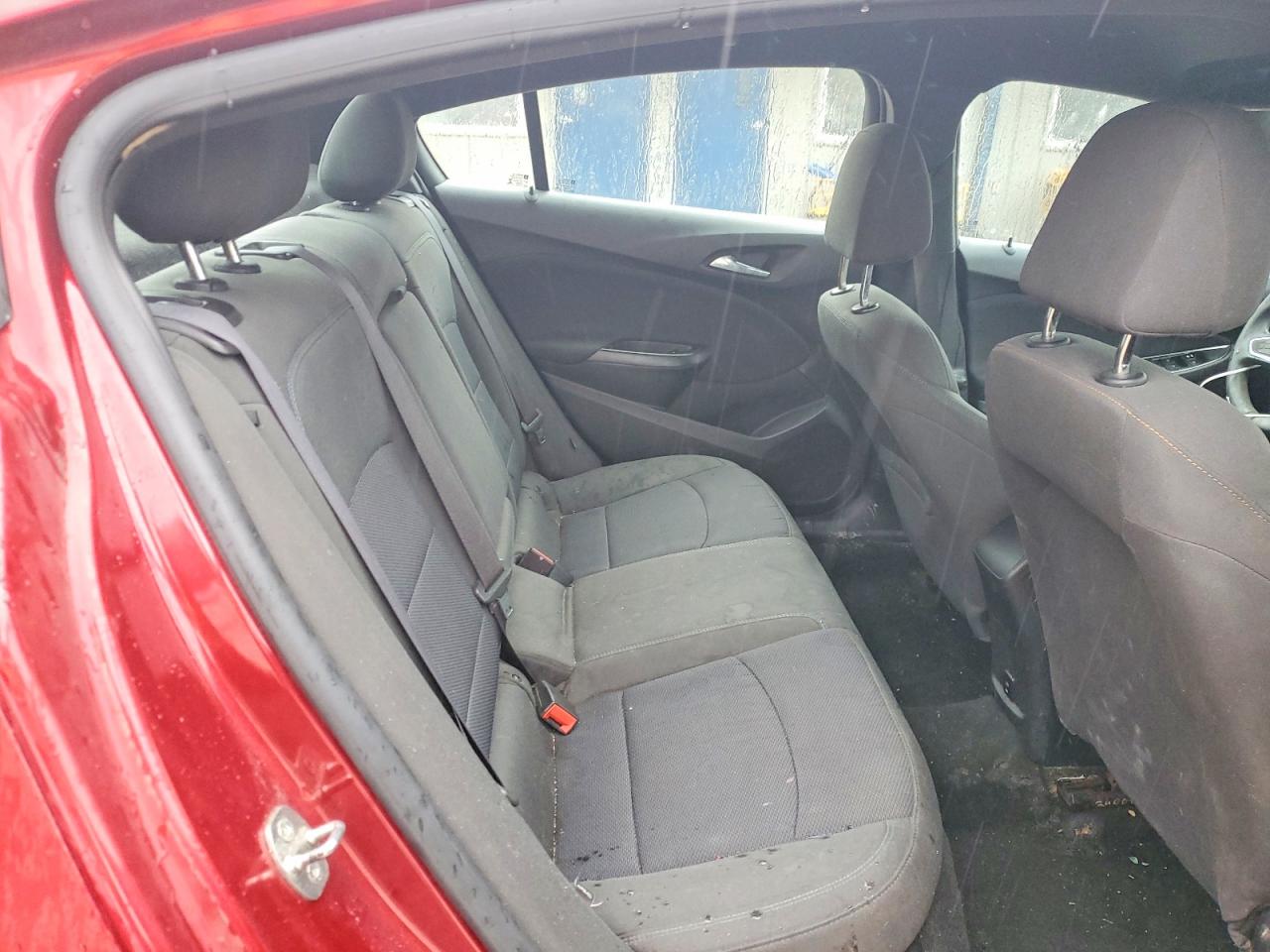2017 CHEV CRUZE LT photo 19