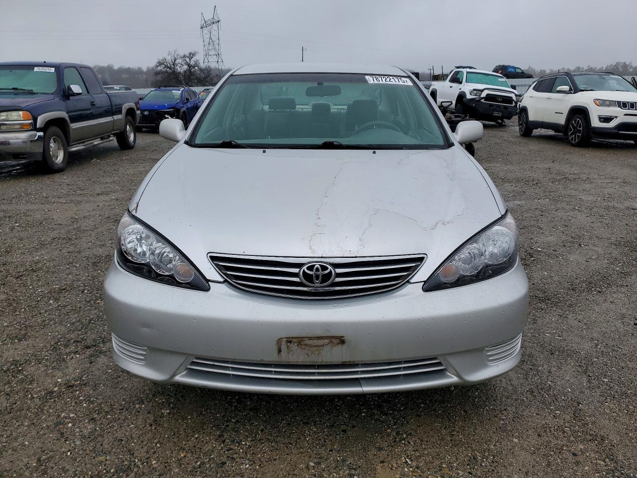 2006 TOYOTA CAMRY LE photo 9