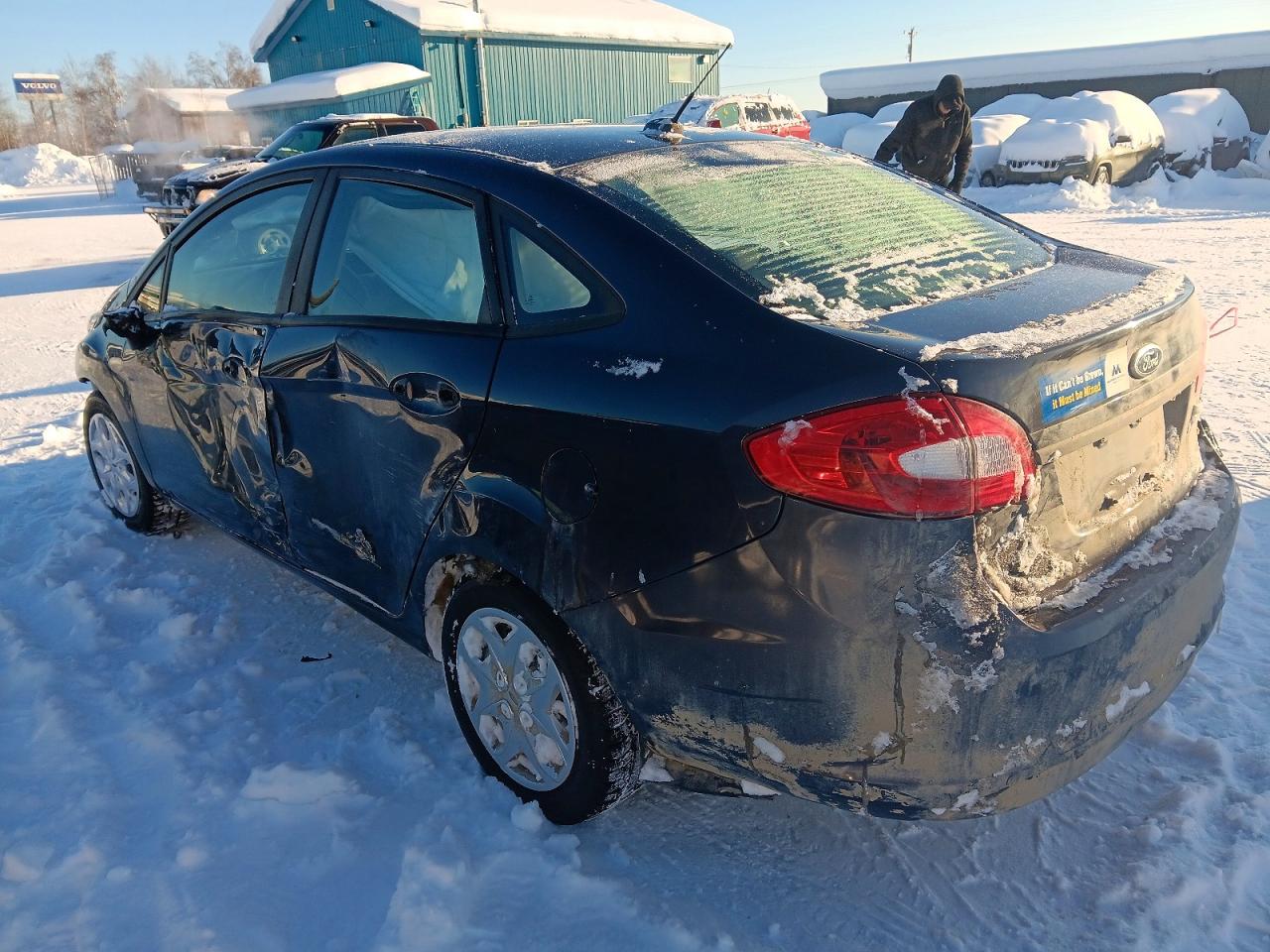 2012 FORD FIESTA S photo 2