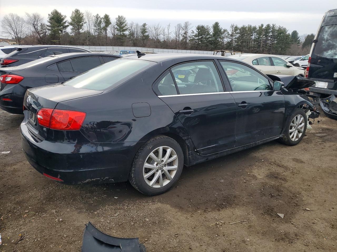 2014 VOLKSWAGEN JETTA SE photo 5