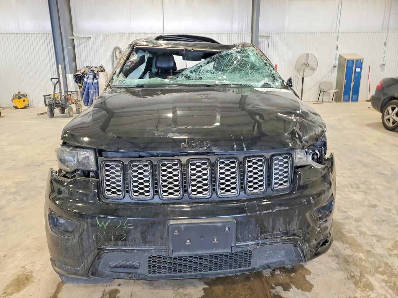 2018 JEEP GRAND CHEROKEE LAREDO photo 5