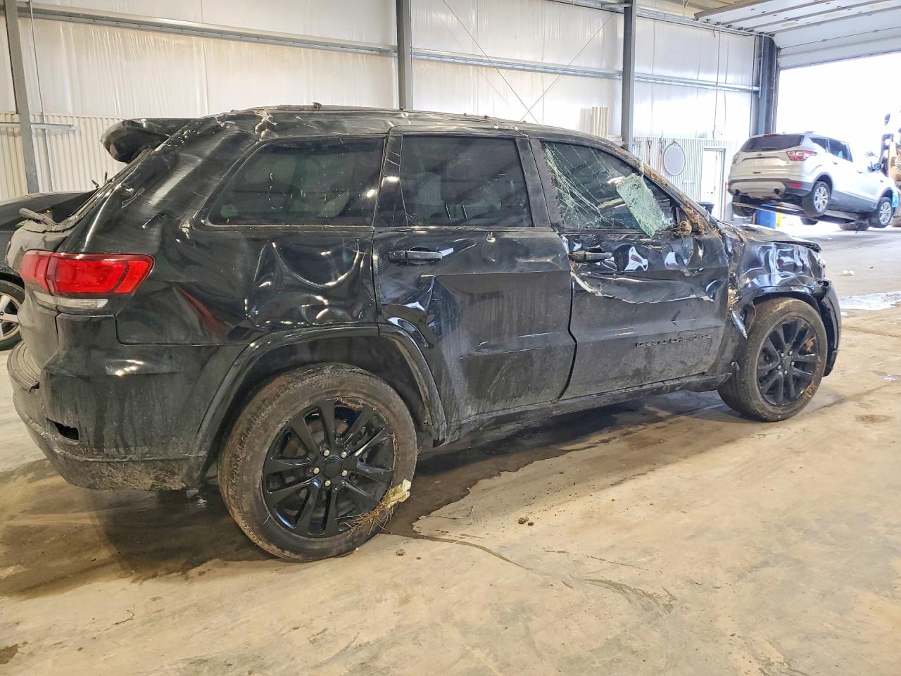 2018 JEEP GRAND CHEROKEE LAREDO photo 3