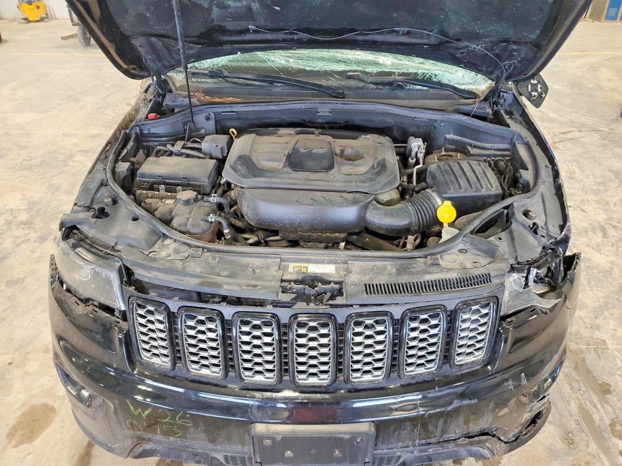 2018 JEEP GRAND CHEROKEE LAREDO photo 12