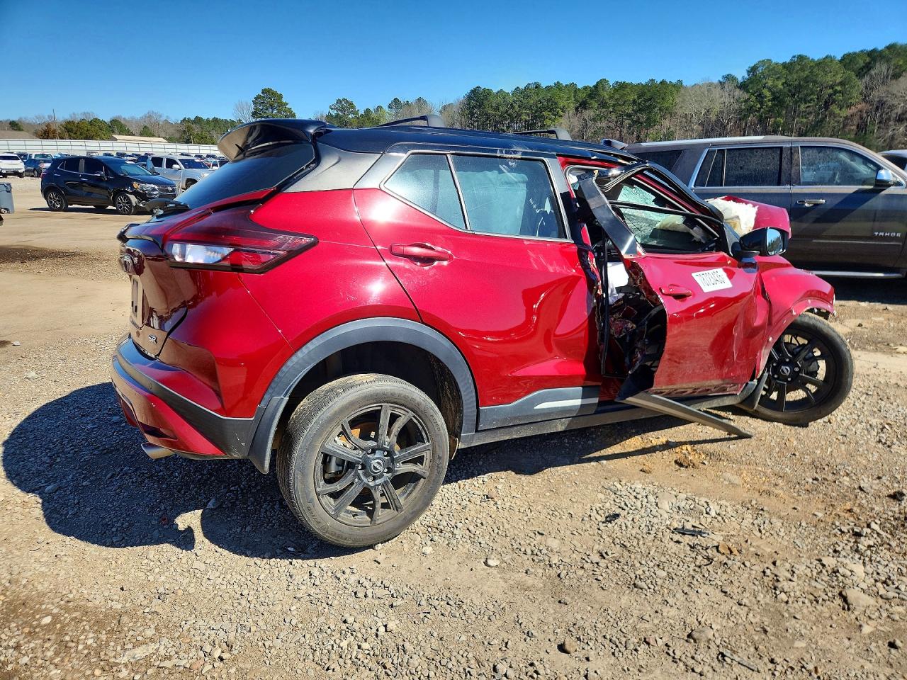 2022 NISSAN KICKS SR photo 5