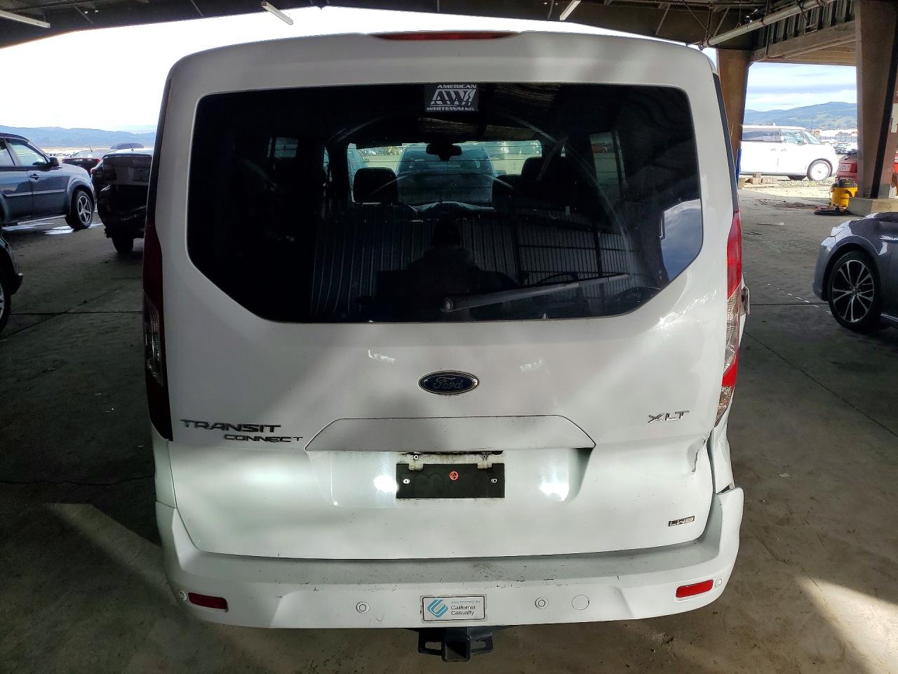 2015 FORD TRANSIT CONNECT XLT photo 6