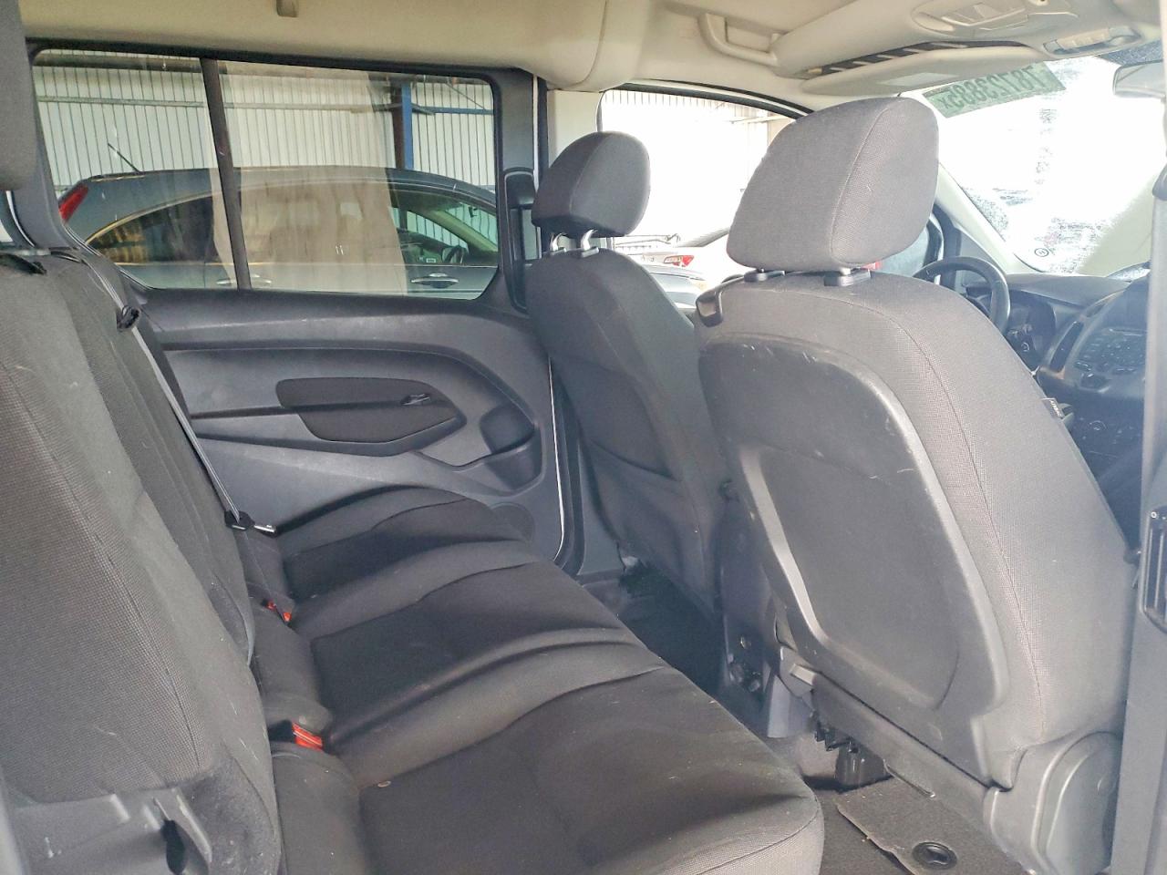 2015 FORD TRANSIT CONNECT XLT photo 11