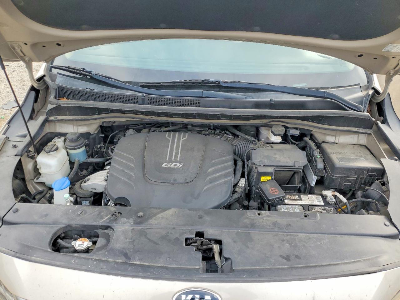 2017 KIA SEDONA LX photo 23