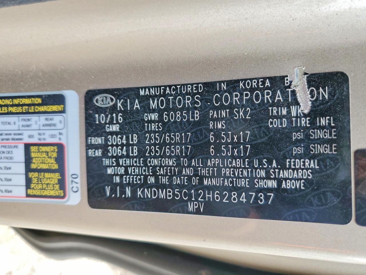 2017 KIA SEDONA LX photo 25