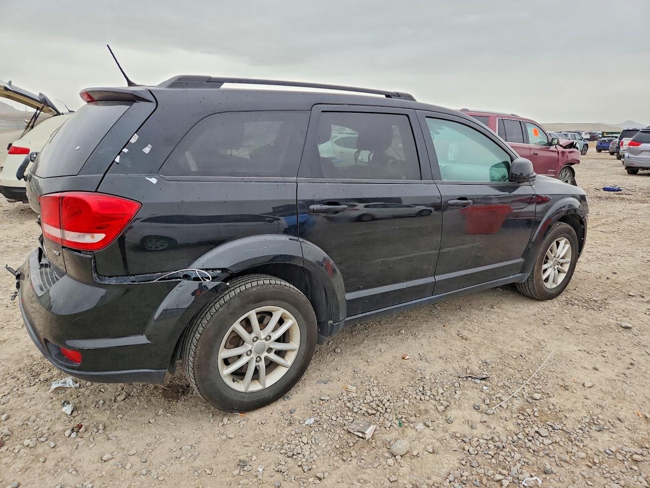 2014 DODGE JOURNEY SXT photo 3