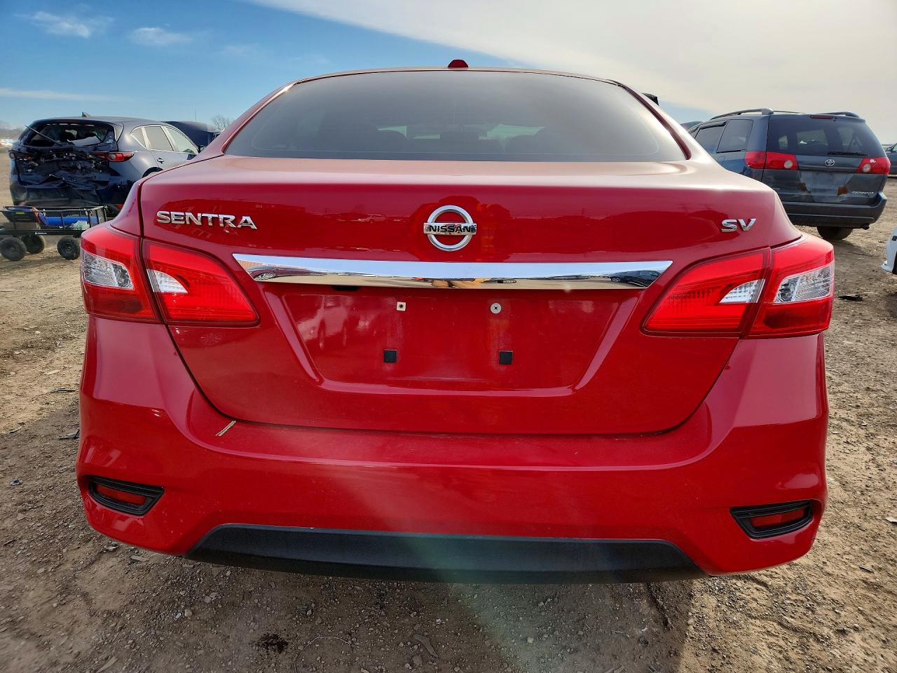 2018 NISSAN SENTRA photo 16