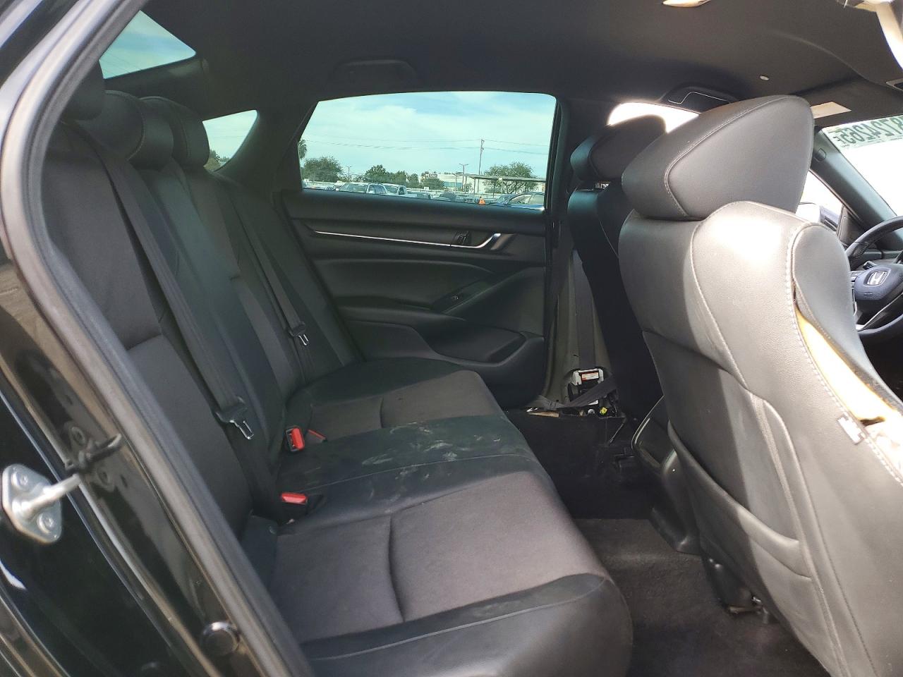 2020 HONDA ACCORD SPORT photo 19