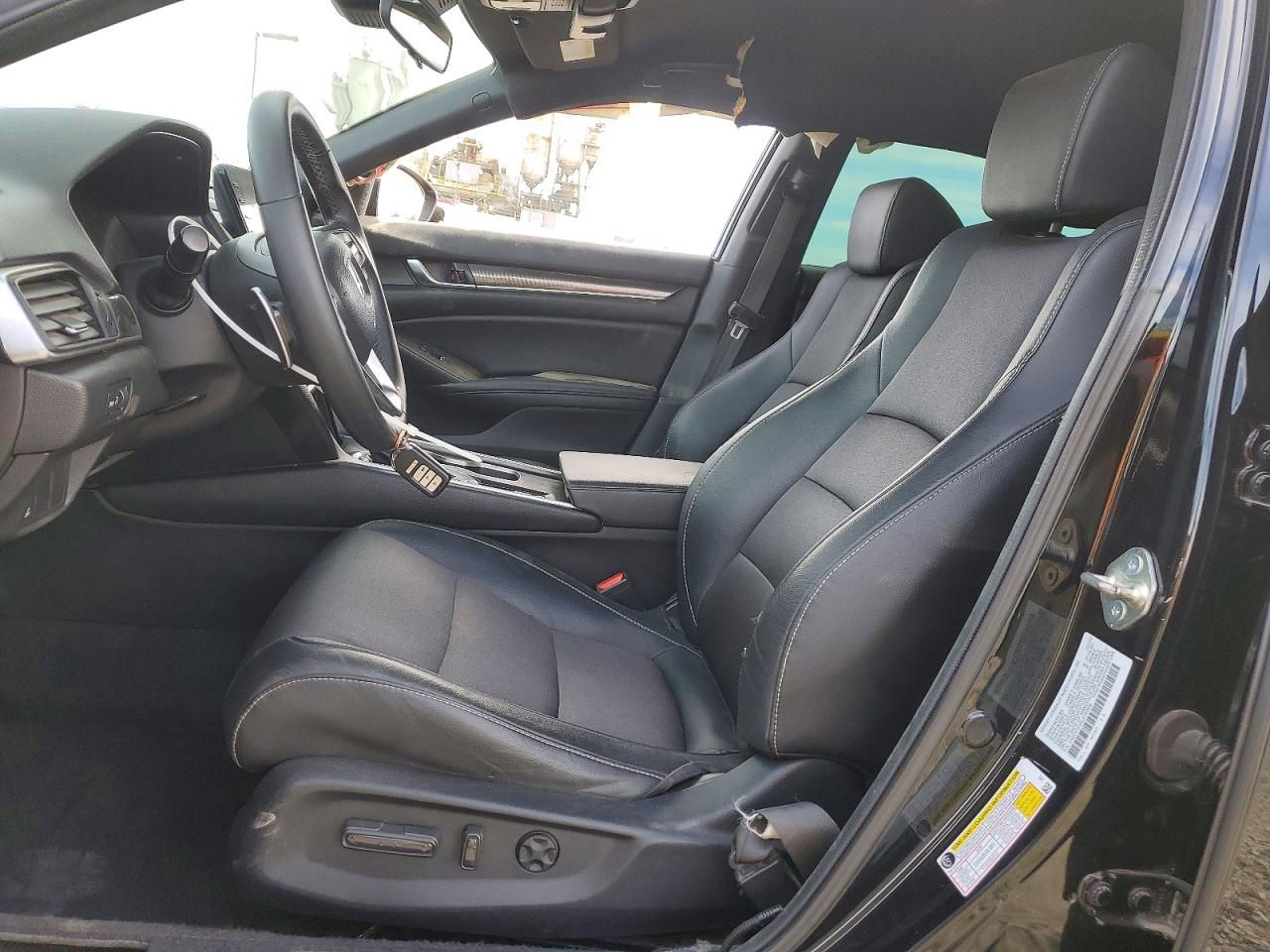 2020 HONDA ACCORD SPORT photo 13