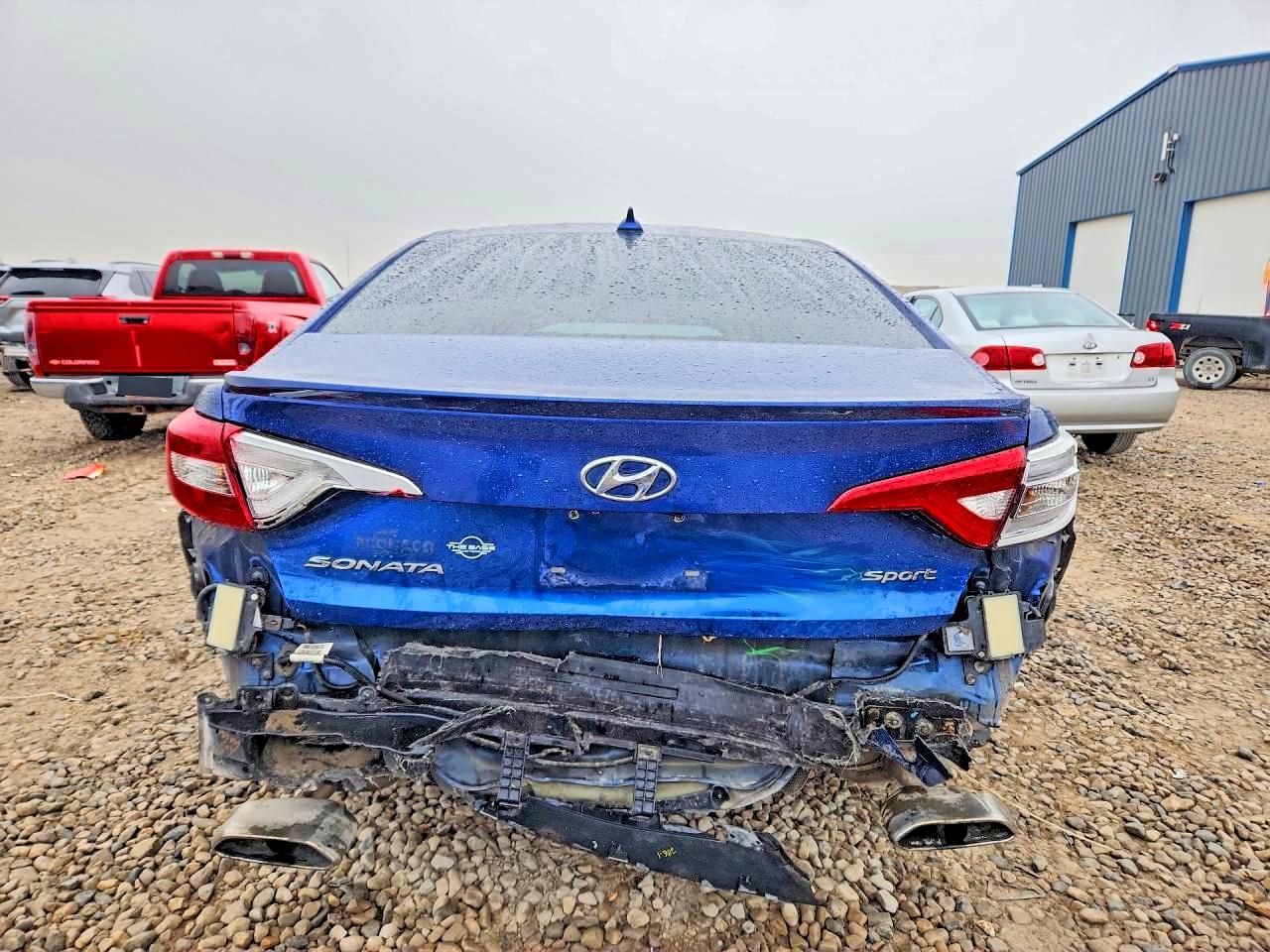 2015 HYUNDAI SONATA SPORT photo 16