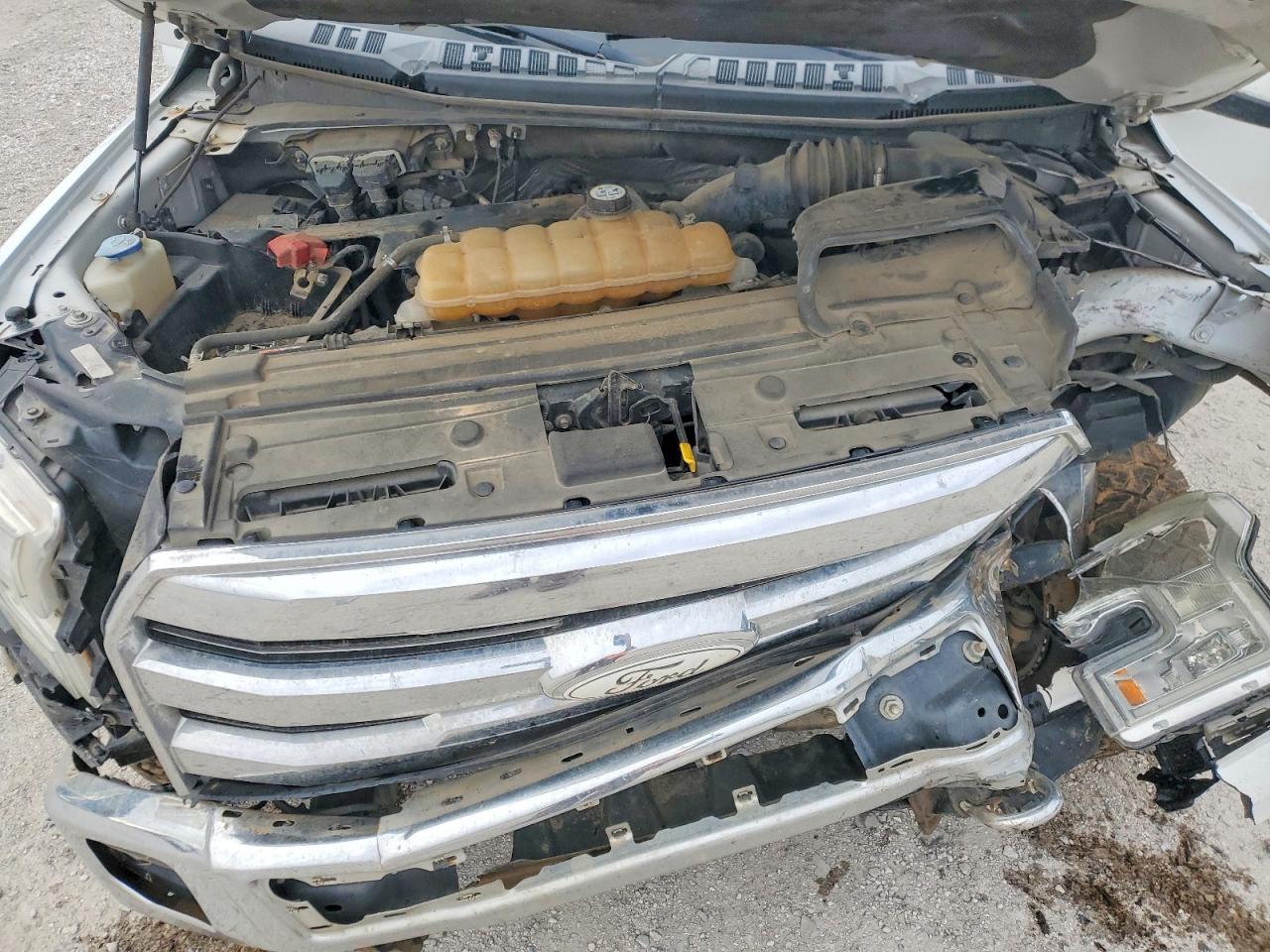 2015 FORD F150 SUPERCREW photo 31